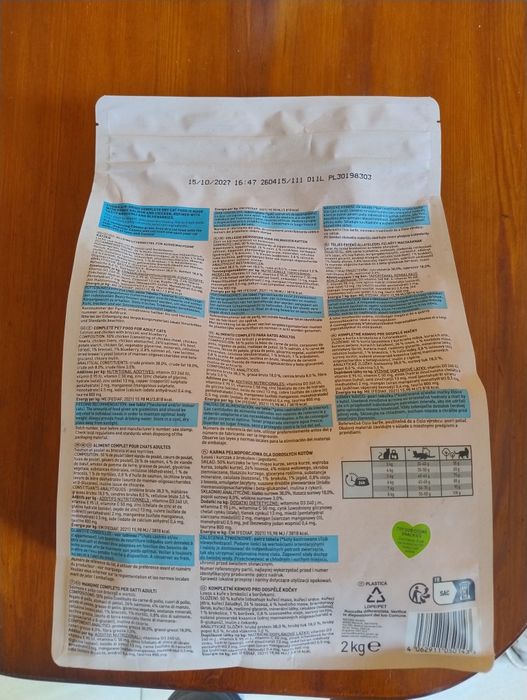 Cosma Pure Love Dry kurczak i łosoś (sucha karma dla kota)