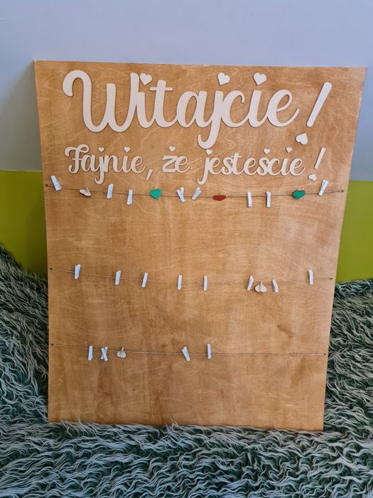 Tablica powitalna wesele układ stołów goście
