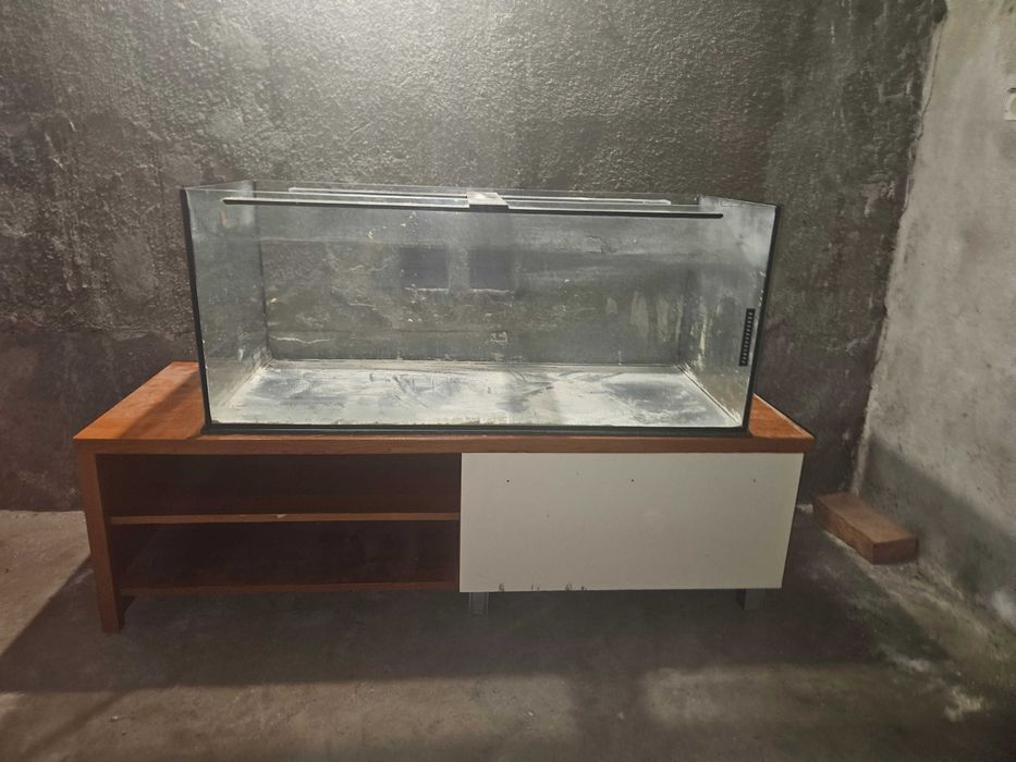 Akwarium 120x50x50 300l plus szafka