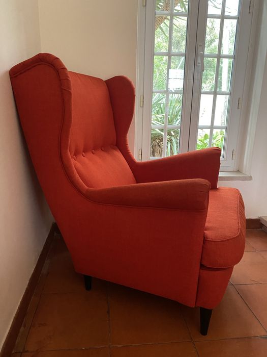 Poltrona IKEA STRANDMON  (nova custa 239€).