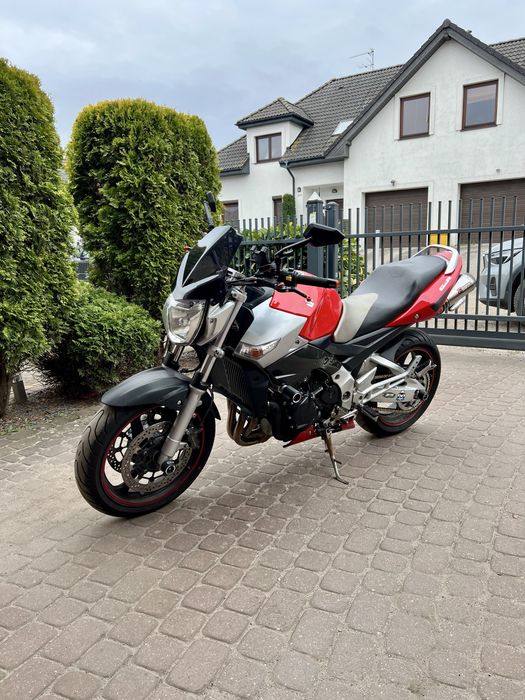 Suzuki GSR 600 A2