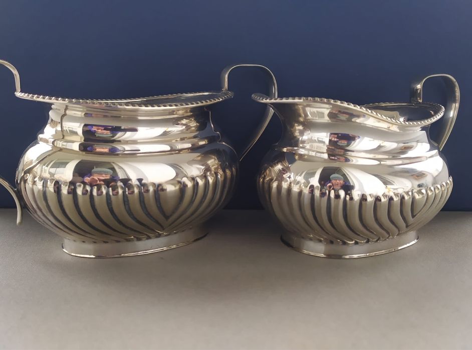 Cukiernica i mlecznik posrebrzane W/90