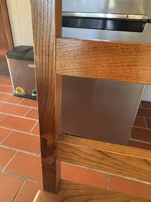 Mesa de jantar Granito (2m x 1m) com 4 cadeiras