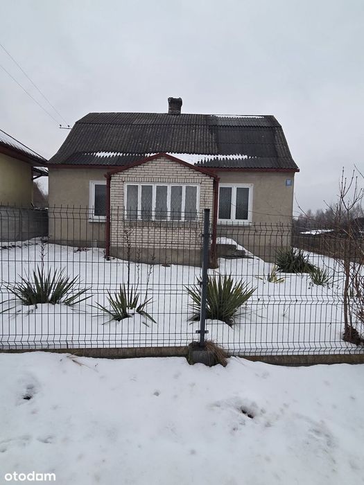 Dom  80M2 Komorów Gmina Stąporków