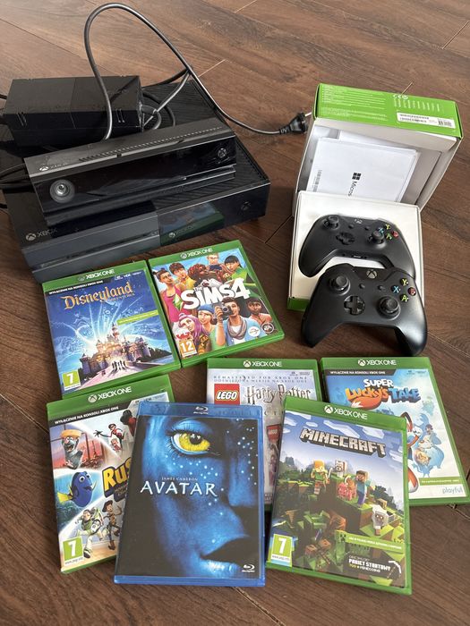 Zestaw Xbox One 500GB + Kinect + 2 Pady + 6 Gier + Film Avatar Blu-Ray | Sprawny!