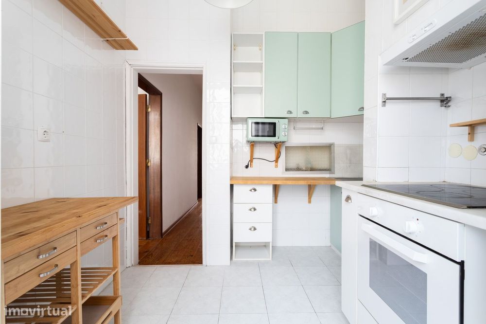 LISBOA, Apartamento T3 - Penha de França/Bairro dos Actores.