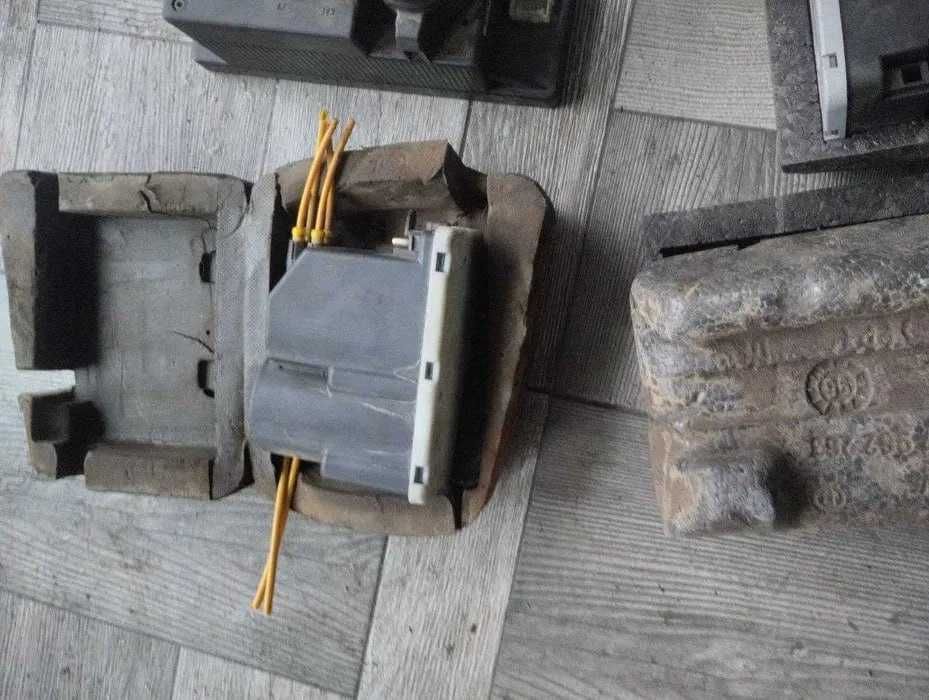 Компресор центрального замка НА РІЗНІ АВТОМОБІЛІ