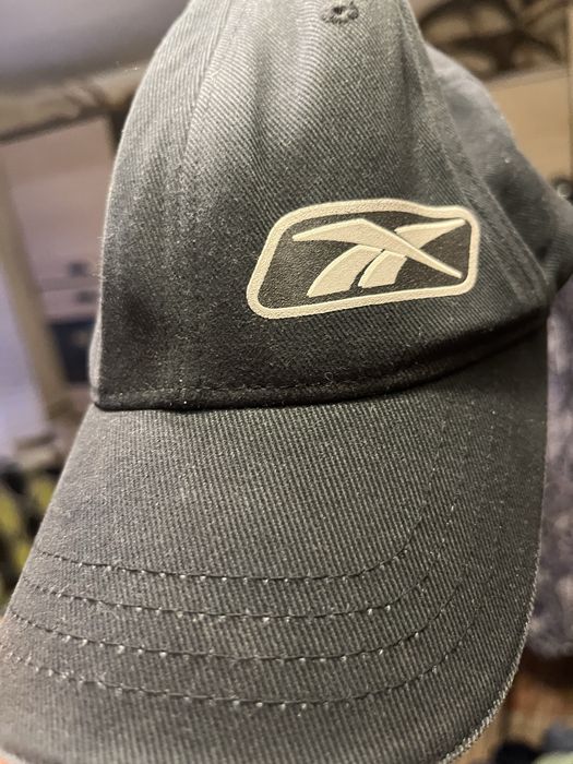 Czapka reebok młodzieżowa czarna