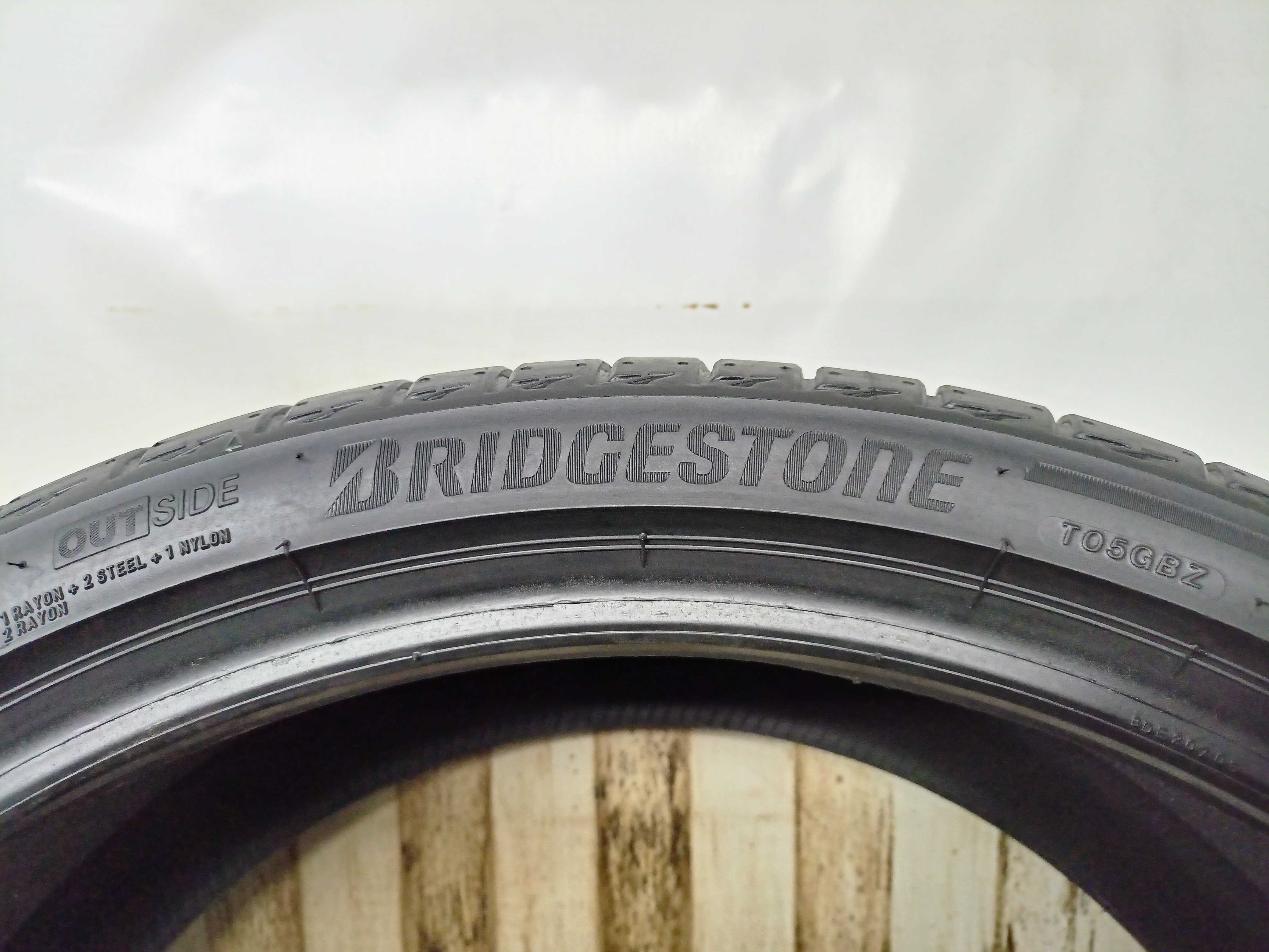 Bridgestone Turanza T005 255/35/21 23r. 98Y 2x6,9mm (4919