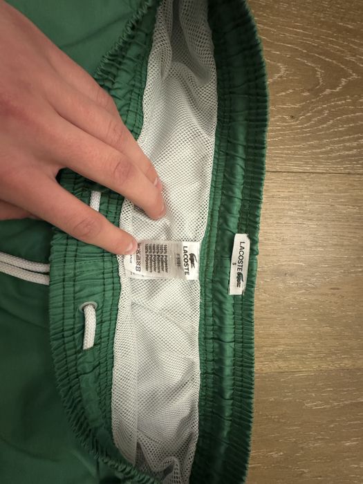 Шорти Lacoste.Розмір доросла S.