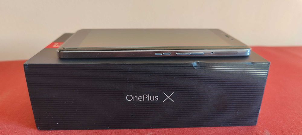 Używany OnePlus X E1003