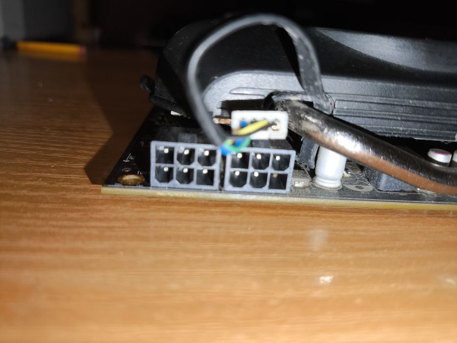 Відеокарта hd7870 2gb