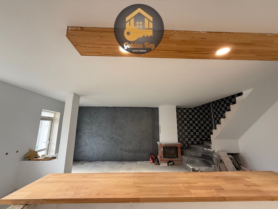 Продам Будинок 100м2, земельна ділянка 3 сотки , с.Гора, вул. Басейна