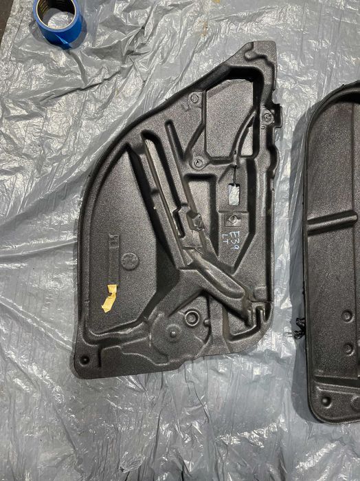 BMW E39 mata, izolacja drzwi