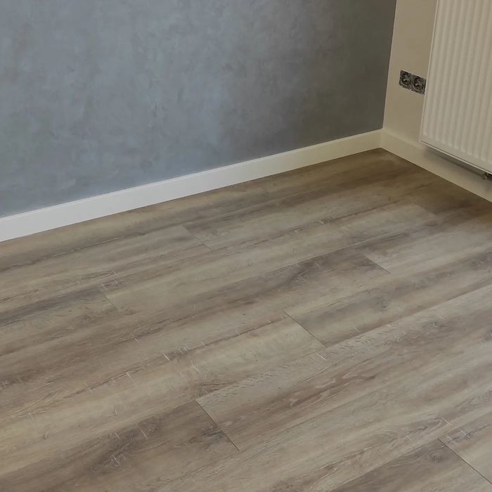 Укладка ламінату Монтаж плінтуса Мдф Паркетна дошка Укладання ламінату