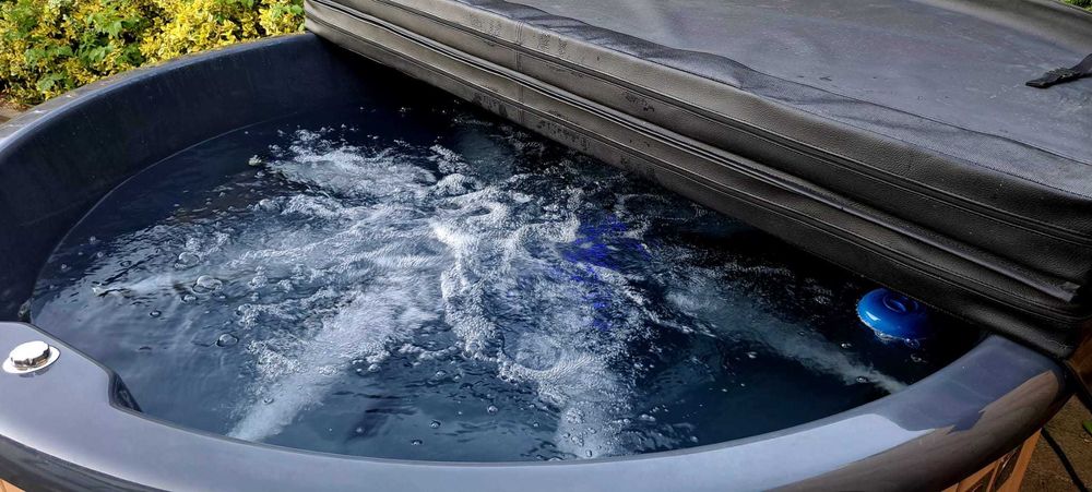 Jacuzzi ogrodowe PROMOCJA !!! DOSTĘPNA OD RĘKI - elektryczna