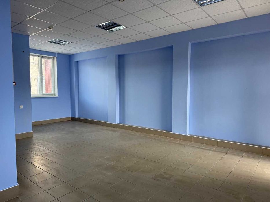 Продаж комерційної  нерухомості у м. Волочиськ