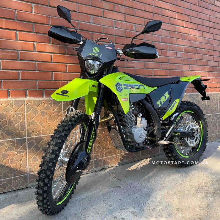 Мотоцикл Geon TRX 300 21/18 і 19/16 - новинка 2025 року