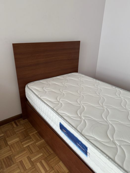 Cama de solteiro