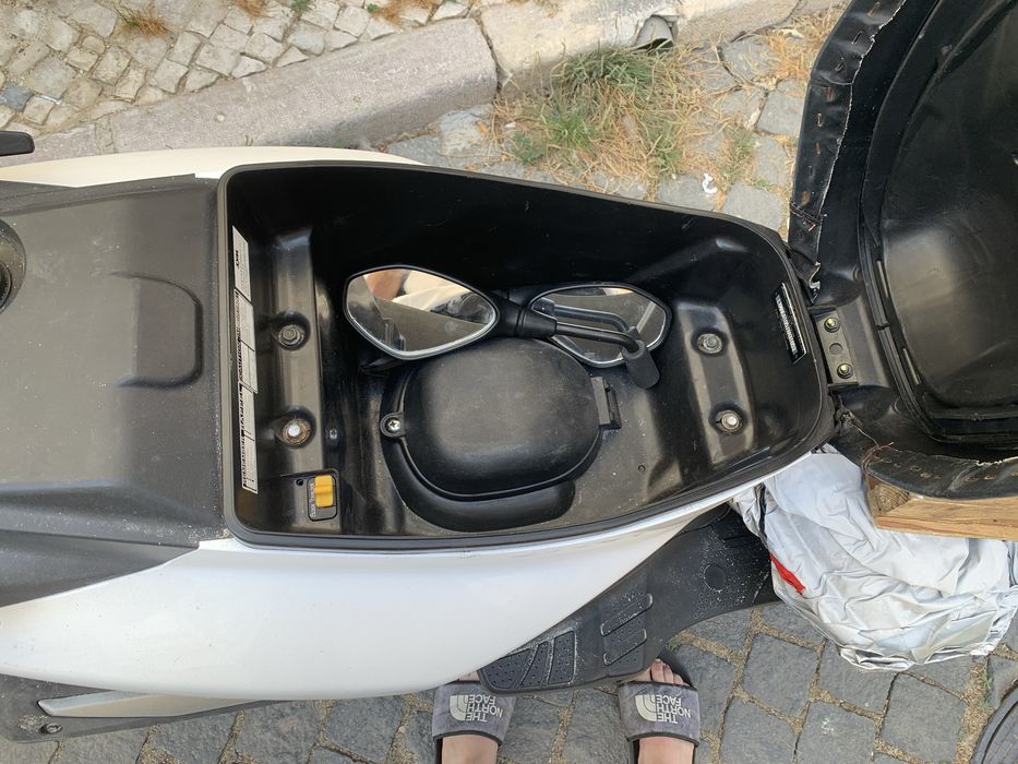 SYM Crox 50cc (Avariada/Parada) - Para Reparar ou Peças