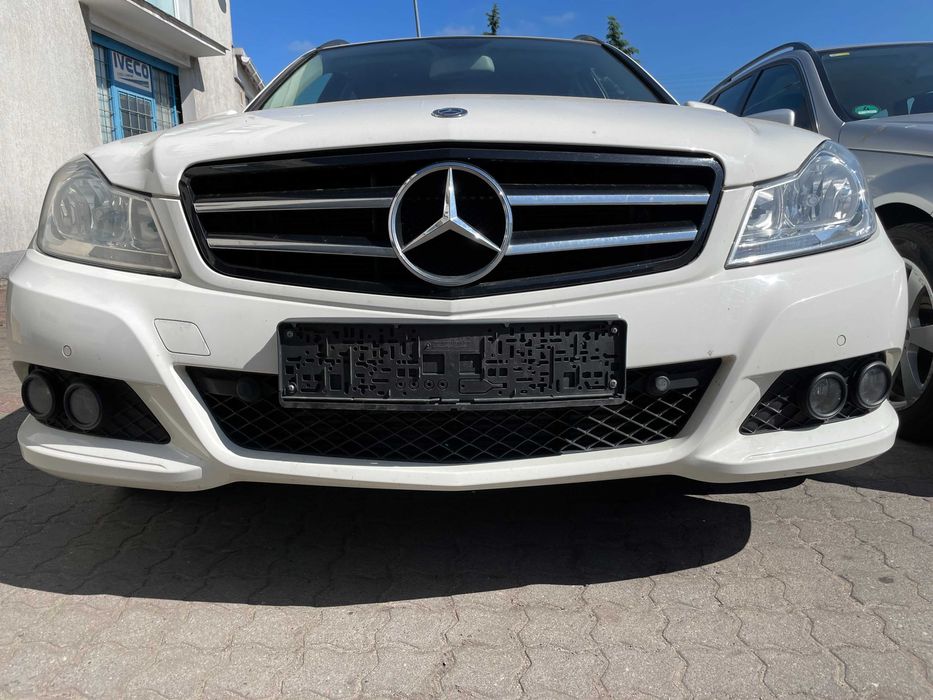 Mercedes C klasa W204 WIĄZKA INSTALACJA czujników parkowani przód na 6