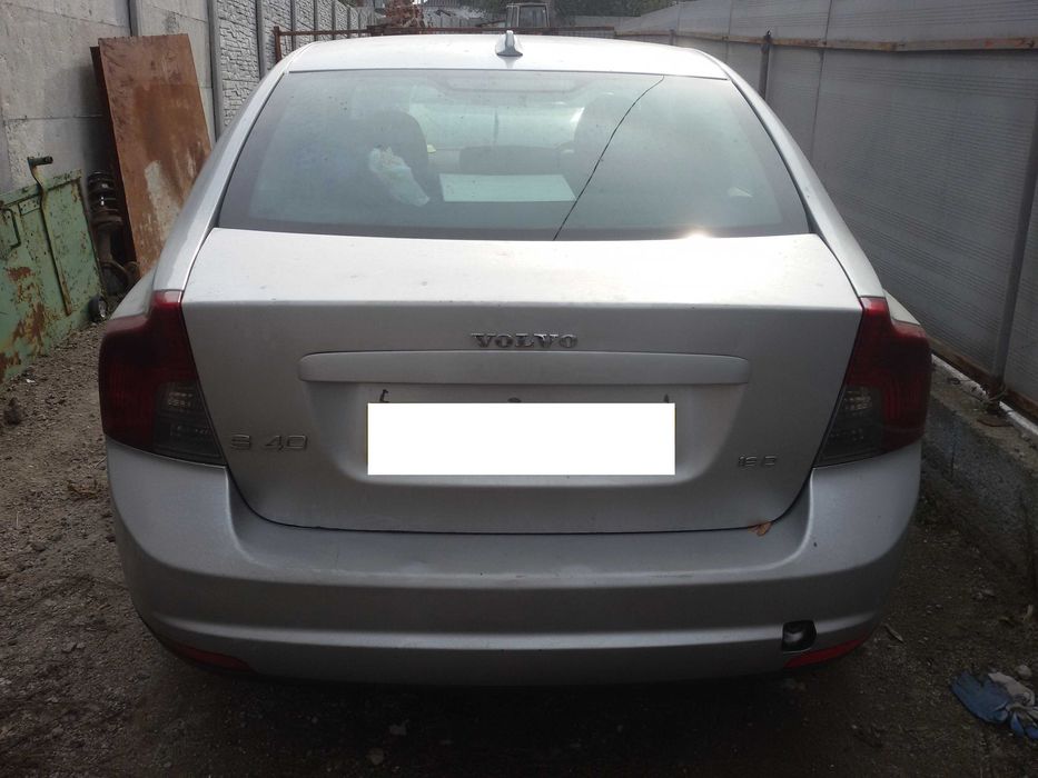 крышка багажника вольво с40 volvo s40 2007