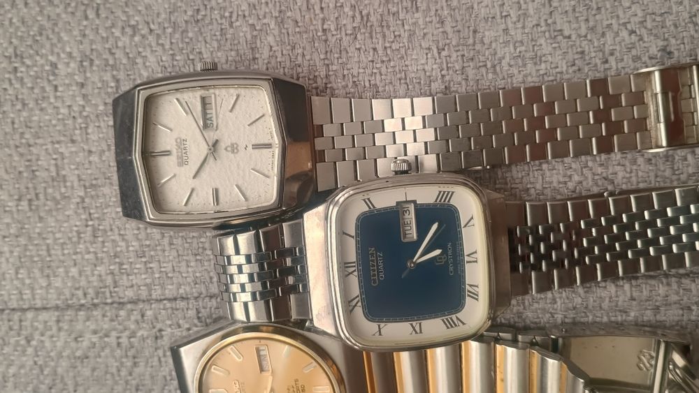 2x Seiko ,citizen