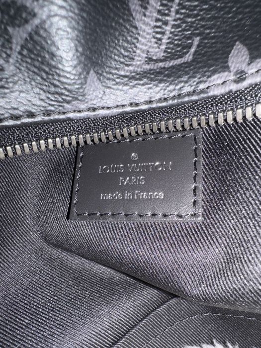 Louis Vuitton Monogram Eclipse Mochila – Chip NFC – Pouco uso