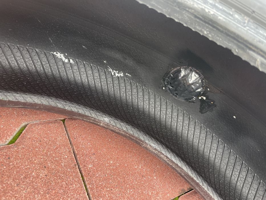 Letnie Continental 215/60/R17
