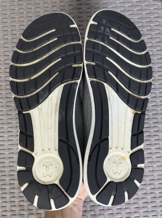 Under Armour Speed Form кроссовки 45 размер беговые черные