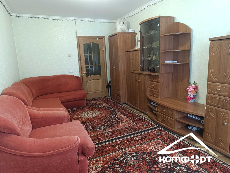 Продам 1но кімнатну квартиру на першому поверсі місто Славутич