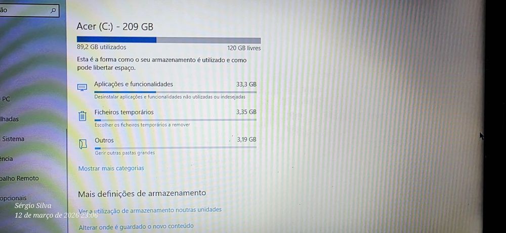 PC portáteis Asus Acer