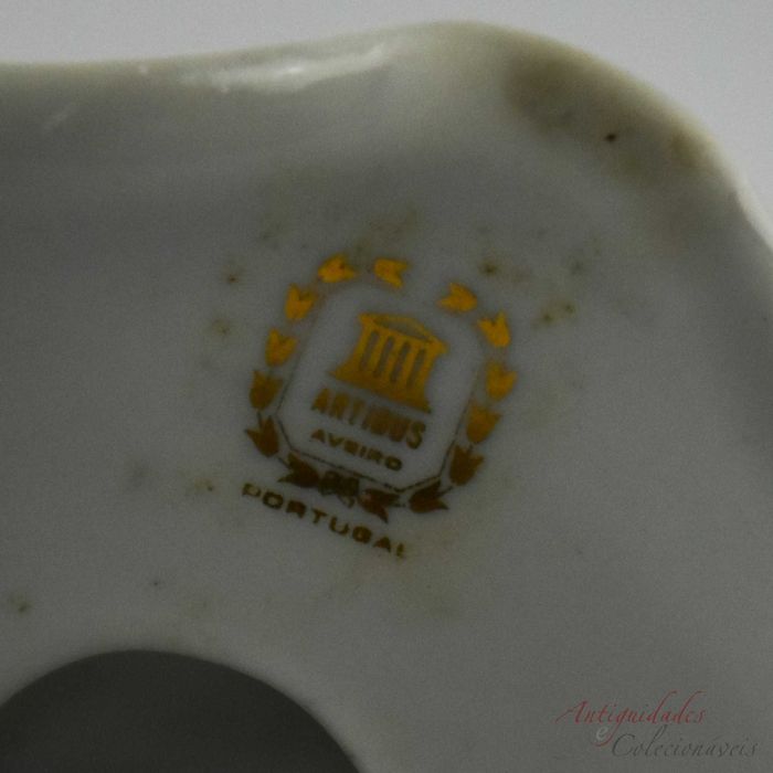 Figura Artibus “Inverno” das 4 estações pintado à mão