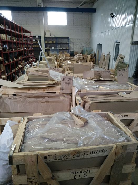 Скло кабіни (стекло кабин) МТЗ, ЮМЗ, Т-25, Т-16, Т-40, ХТЗ.