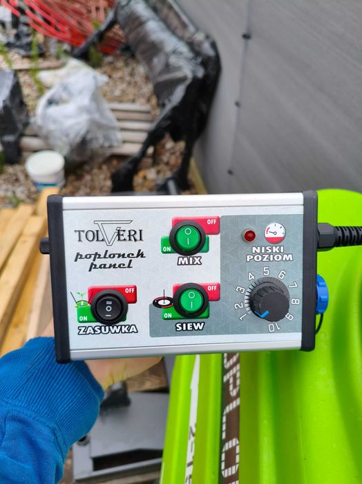Siewnik poplonów producent TOLMET model POPLONEK 110L + Panel