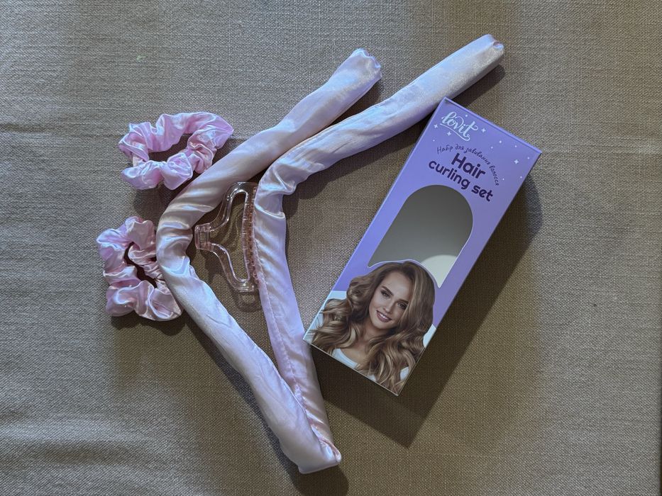 Мʼякі бігуді-стрічка.