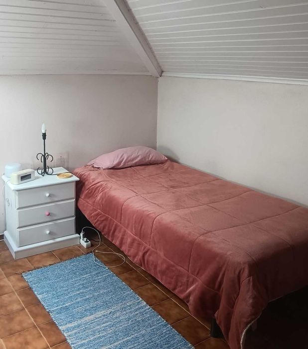 Quartos em apartamento em Peniche