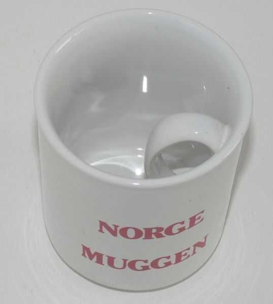 Kubek porcelanowy inny za darmo