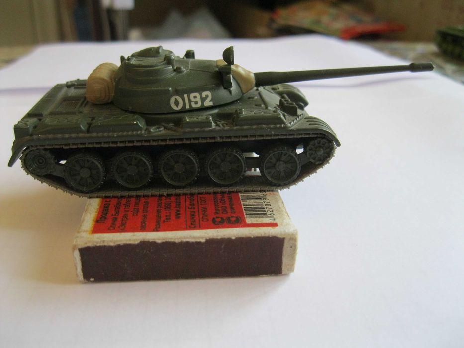 Средний танк Т-55