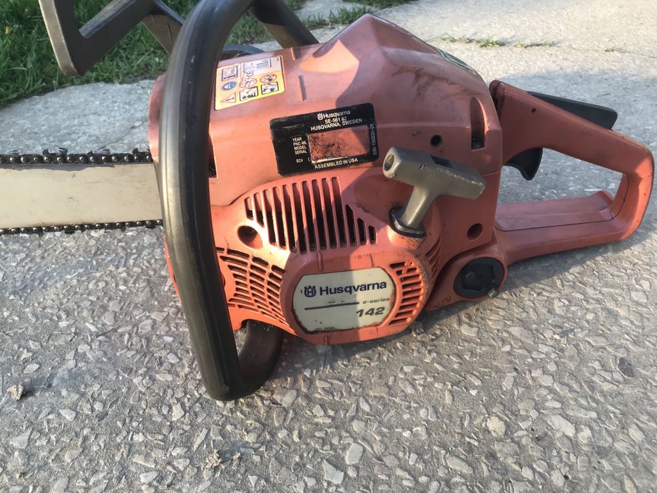 Продам бензопилу