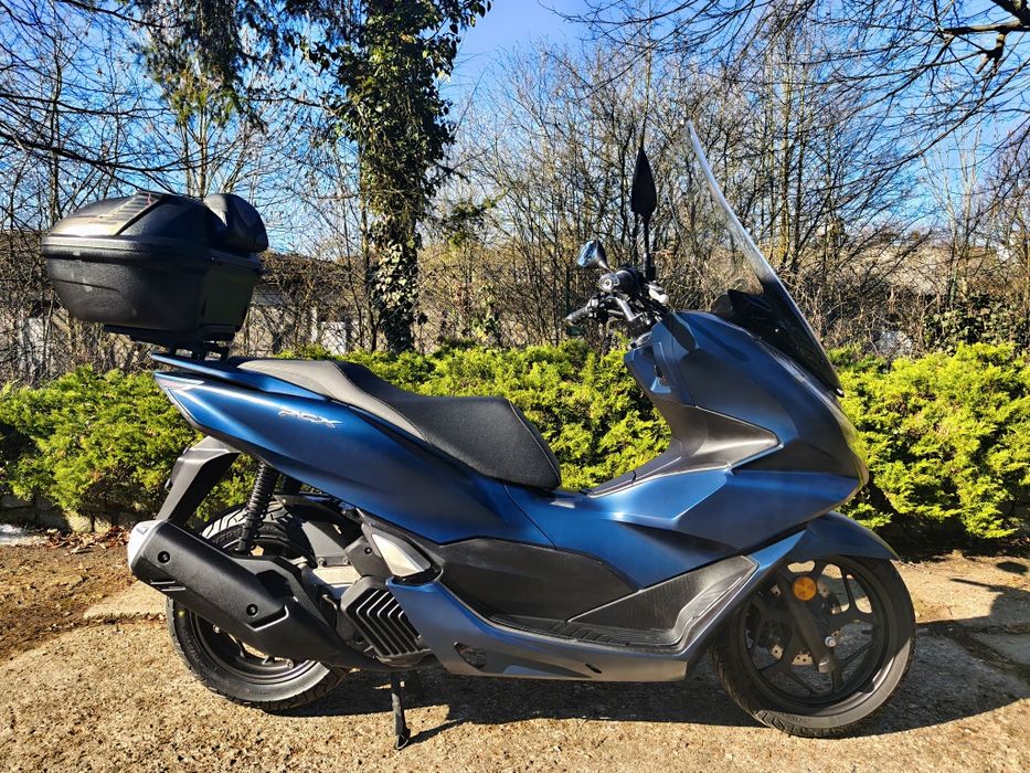 REZERWACJA Honda PCX, model 2021, szyba kufer, motorower, gotowy do jazdy