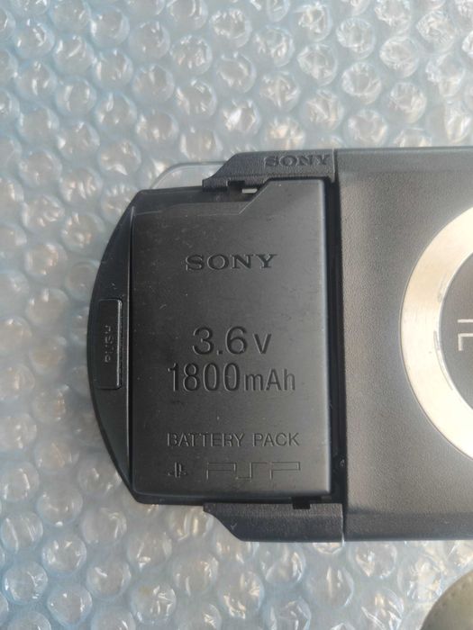 PSP-1000 Piano Black