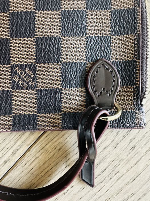 Louis Vuitton kosmeryczka od torebki Newerfull MM