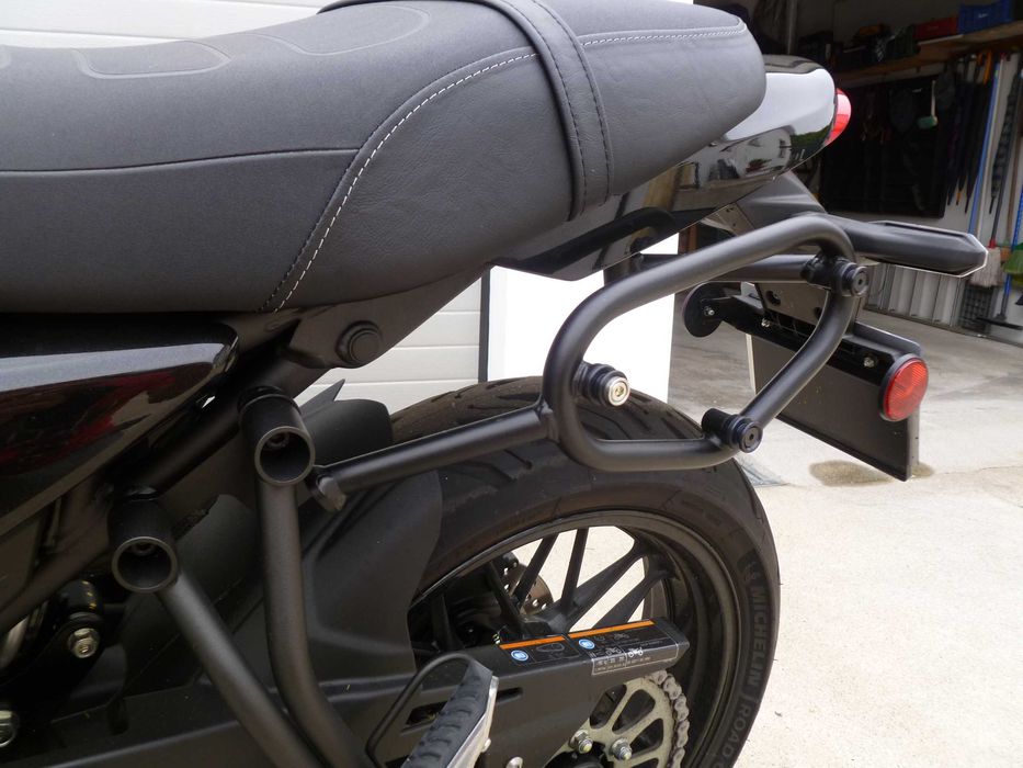 Kawasaki z650 RS 2023