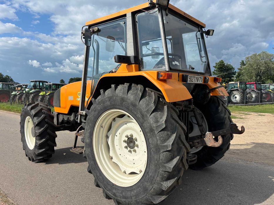 Renault Ceres 340 nie Celtis