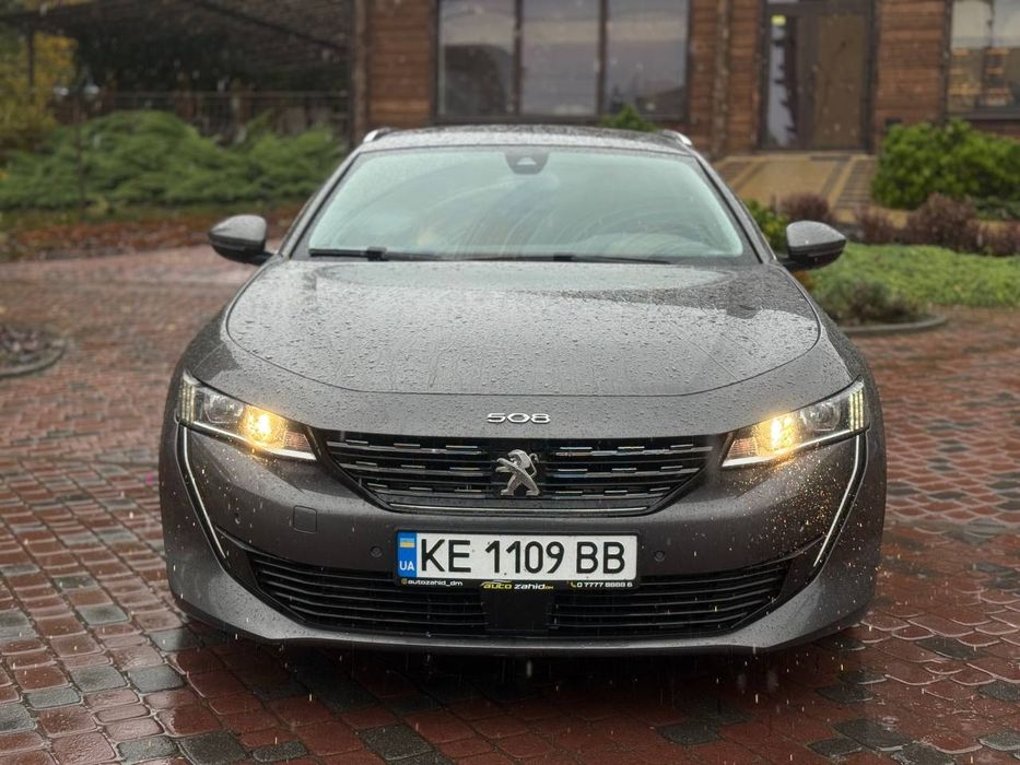 Продам Peugeot 508 2020 год 1.5 дизель 146000 пробега