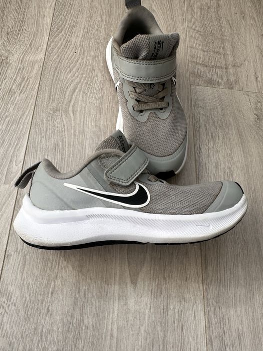 Кросівки для хлопчика Nike, 28 розмір ( 17 см ).