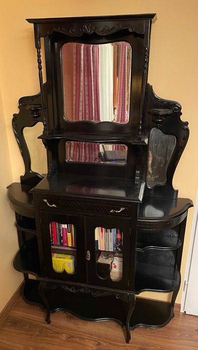 Witrynka biblioteczka toaletka