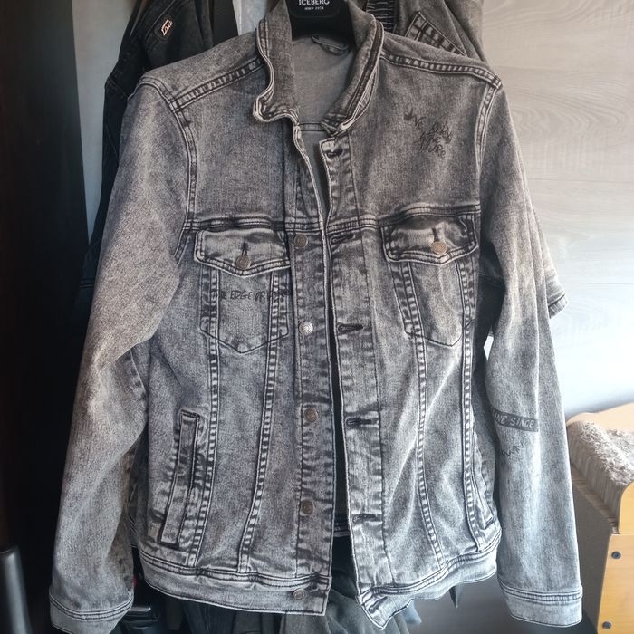 Джинсова куртка xxl