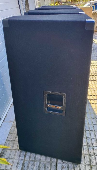 4 Colunas EV T252 usadas em bom funcionamento 700€ cada par